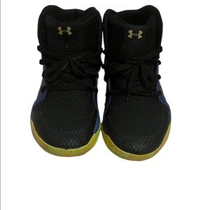 Under armor Basketball Shoes